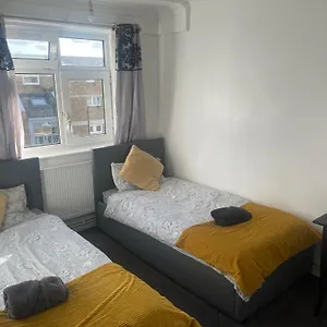 https://london-budget-maisonette.cambridgehotelsuk.com